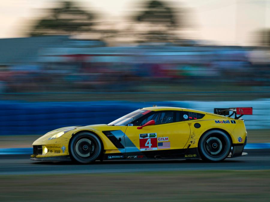  Chevrolet Corvette C7.R GT2 2014 года  (фото 9 из 9)